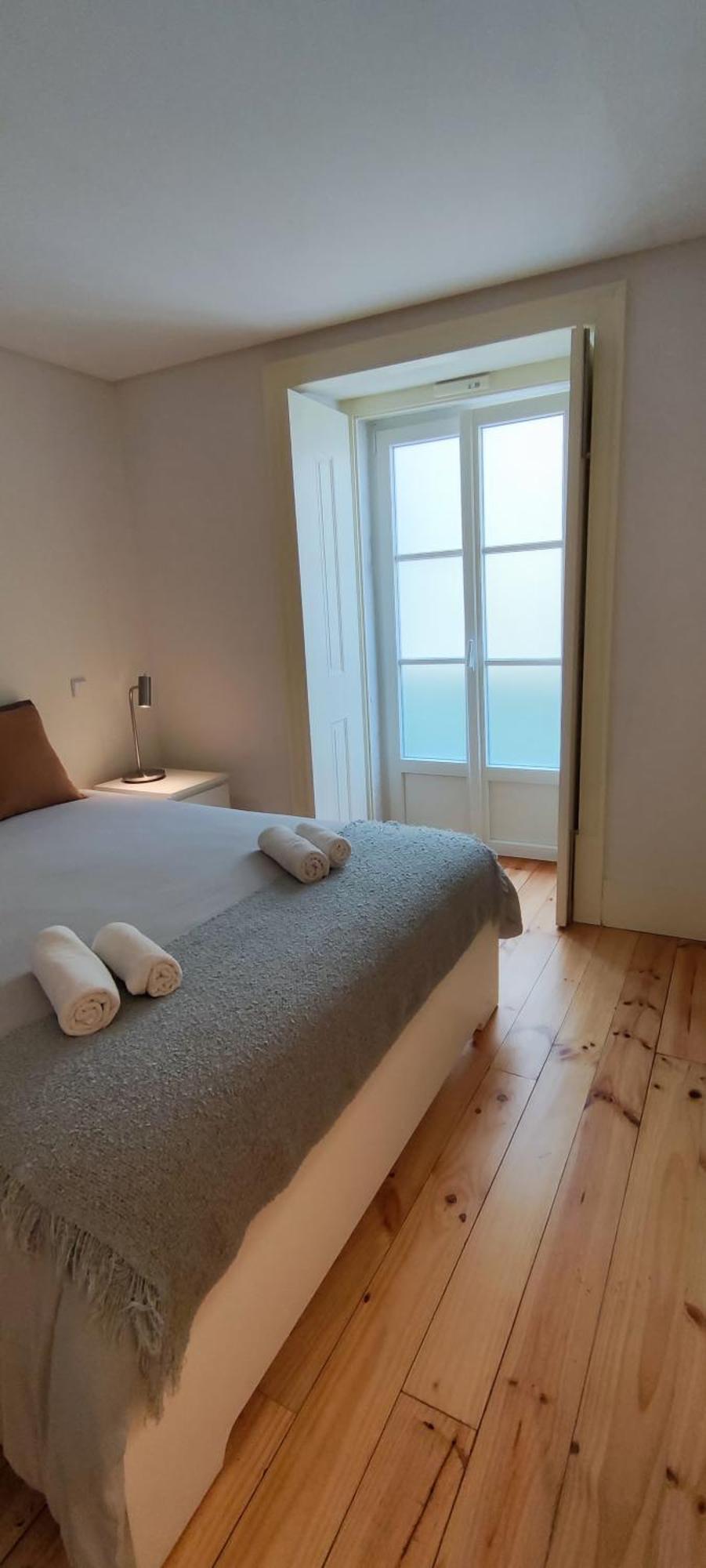 Central Bedroom In Shared House In Chiado - Historic Center Of Lisboa Extérieur photo