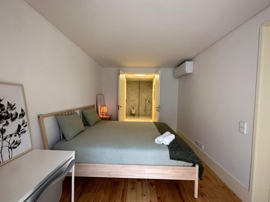 Central Bedroom In Shared House In Chiado - Historic Center Of Lisboa Extérieur photo